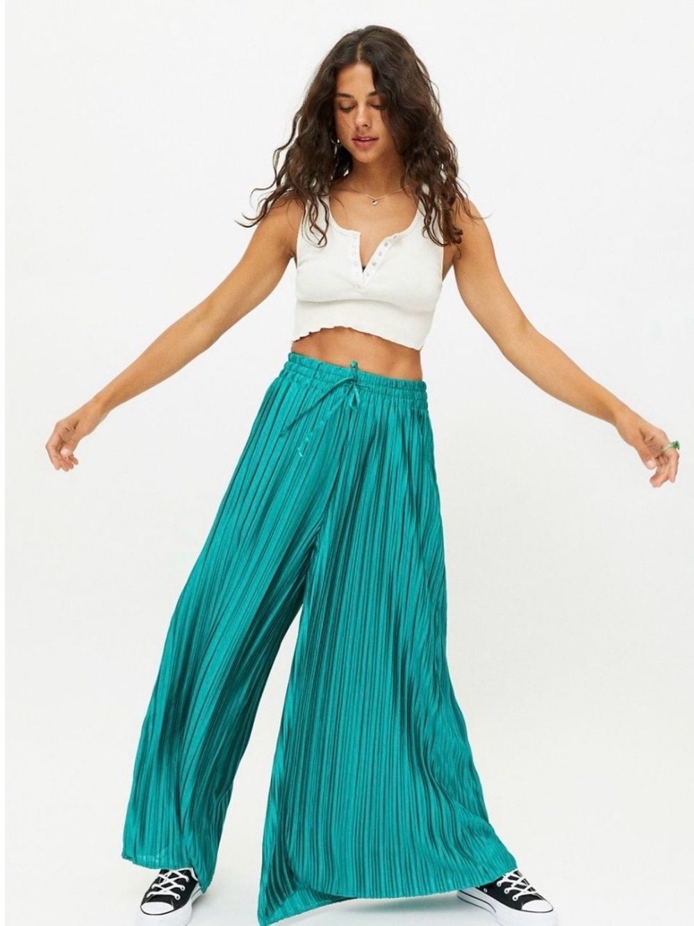 UO Luna Wide Leg Pant Urban Outfitters Emerald Green Plissé Pleated S